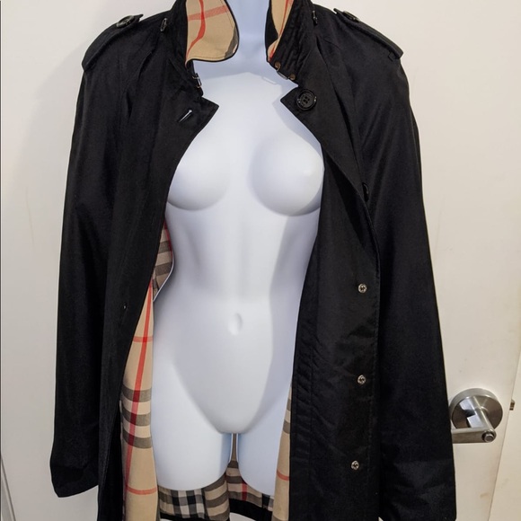 Burberry Jackets & Blazers - BURBERRY trench coat